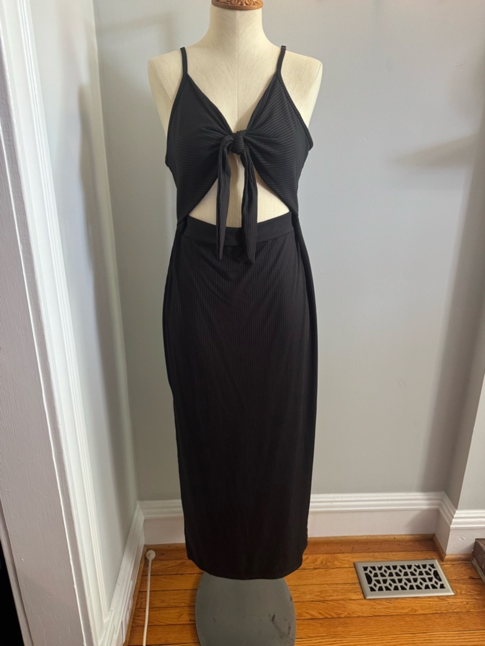 Black Tie-Front Cutout Midi Dress